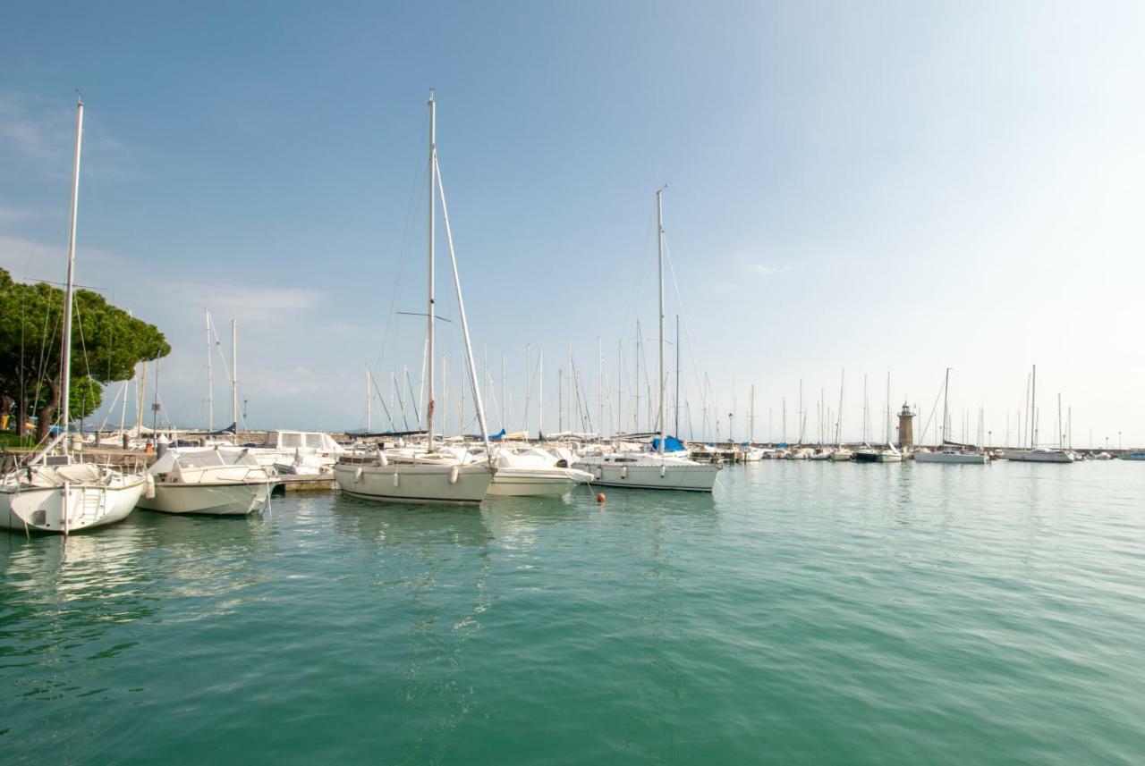 Atico Hotel Desenzano del Garda Kültér fotó